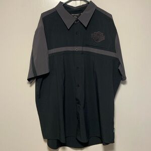 XXL Harley Davidson riding shirt. short sleeve button up with HD logo and pocket
